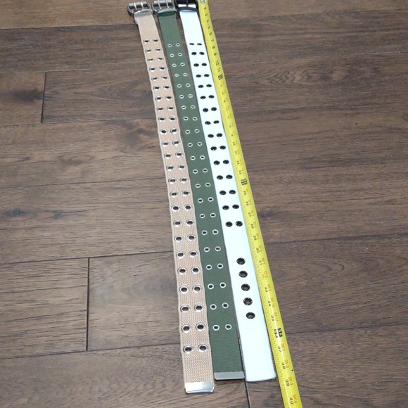 Bundle of three women's belts - Picture 4 of 4